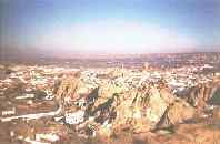  Bild: Panoramablick über das Höhlenviertel von Guadix 